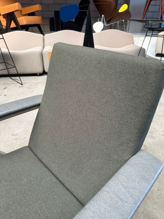 Image 1 of Ahrend Repose fauteuil by Friso Kramer