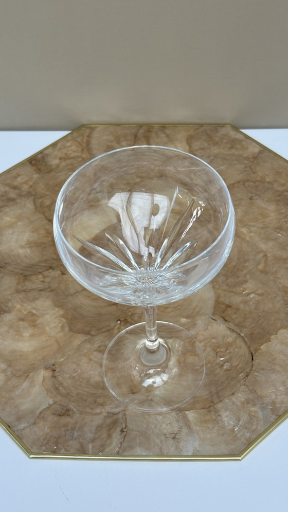 Image 1 of 4 coupes à champagne vintage / verres à cocktail en cristal à motif étoile