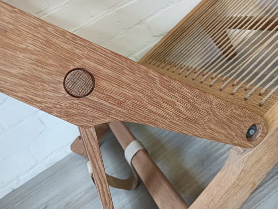 Image 1 of Hans Wegner, AP71 adjustable armchairs, eiken