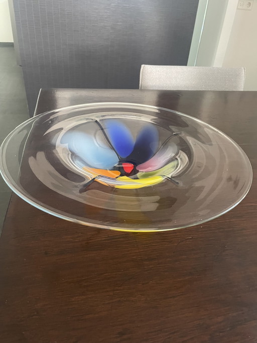 Transparent bowl with bright colors in the base – schalen, Glass