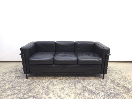 Divano in pelle a tre posti Cassina LC2, Le Corbusier Perriand