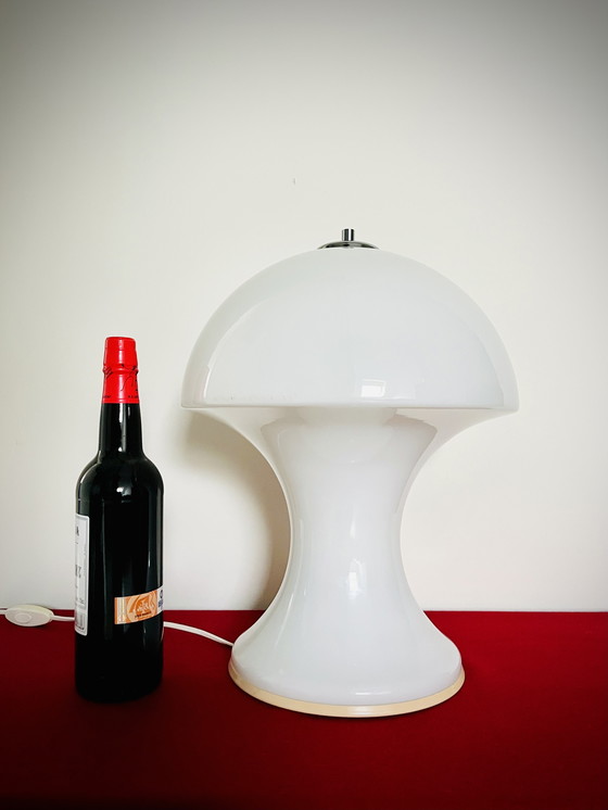 Image 1 of Wila Leuchten - Frank Bentler - Opaline Tafellamp