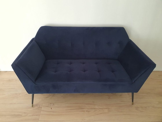 Dutchbone Kate sofa, Blue velvet, 2 seaters (photo 2 of 5)