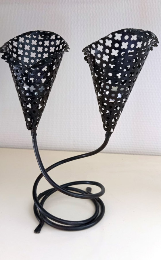 Image 1 of Coppia di candelabri doppi in metallo traforato, stile Matégot, anni '60/'70