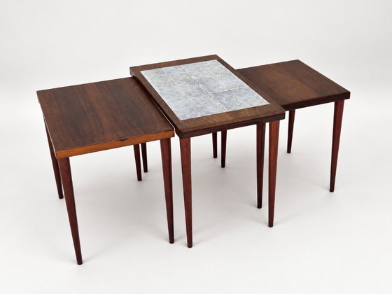 Rosewood nesting tables with ceramic tiles,  Denmark, 1960s, set of 3 – Side tables (photo 7 of 19)