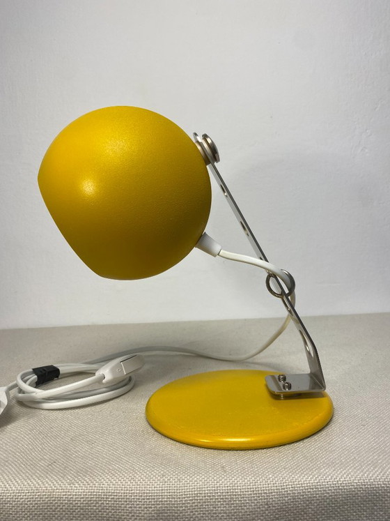 Lámpara de escritorio amarilla Space Age de los años 70 de Dekor Zabok, Yugoslavia, Lámparas de mesa, Metal (foto 11 de 14)