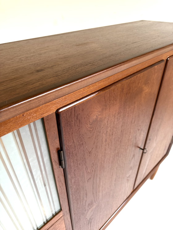 Image 1 of Credenza alta danese vintage in teak anni '60