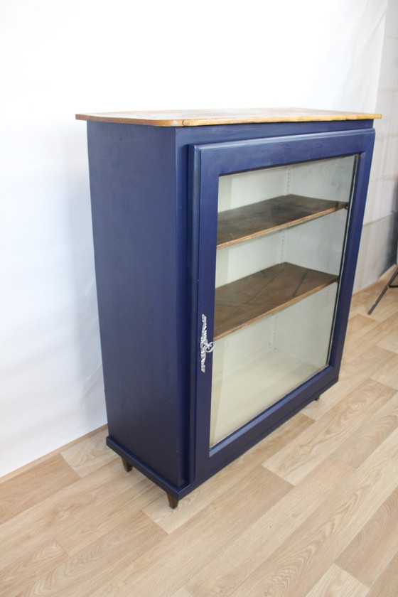 Image 1 of Page 1 of 9 Bibliotheque basse vitree