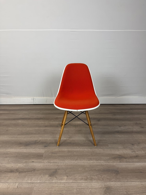 Image 1 of VITRA DSW upholstered