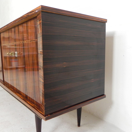 Image 1 of Dressoir M. Delahaye, 2,2 m lang, jaren 60