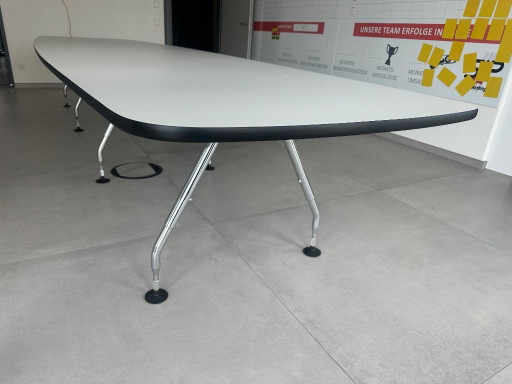 conference table – Vitra, vergadertafel, Metal, Chrome (photo 2 of 5)