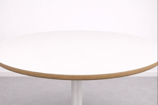 HAY About A Table AAT20 – round dining table Ø80 cm (white)