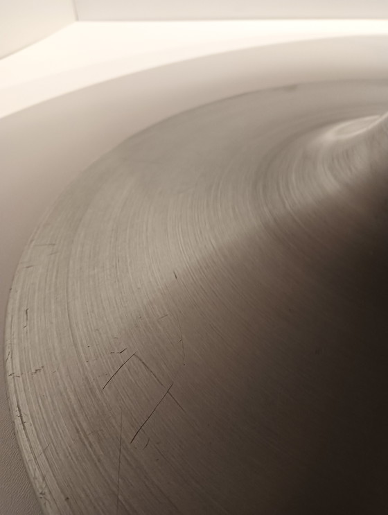 Image 1 of Opal Mobel Tulip Beistelltisch