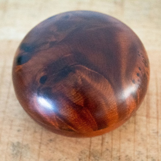 Image 1 of Kleine runde Holzbox, handgefertigt aus Thuja- oder Olivenholz