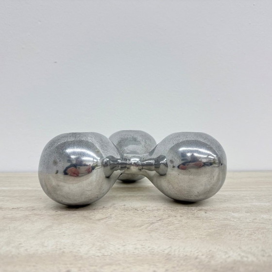 Image 1 of Bolvormige kandelaar van aluminium met atoomdesign uit het midden van de 20e eeuw, jaren 70.