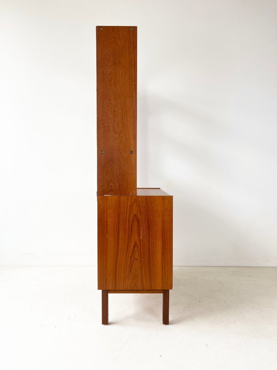 Image 1 of Scandinavische Vintage Boekenkast / Wandkast