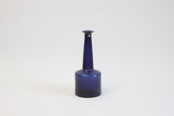 Image 1 of Timo Sarpaneva cobalt blue vase for Iitala, Finland 1964