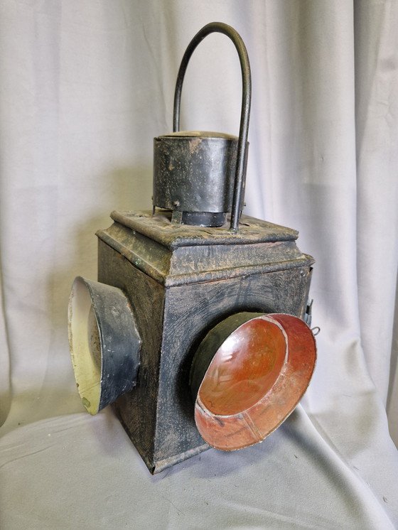 Image 1 of Lampada di segnalazione antica