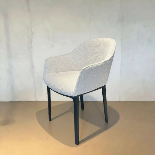 Vitra Soft Shell dining chair