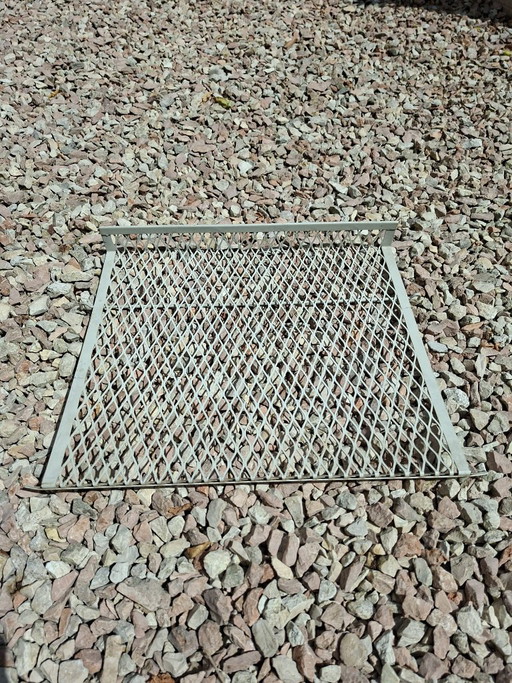 Rare perforated magazine rack literature rack Tomado Holland – wandrek, Metal (photo 2 of 8)