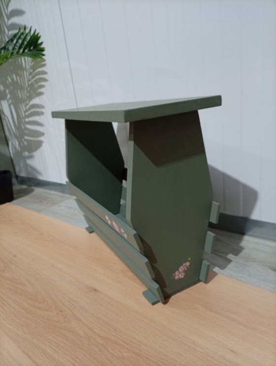 Image 1 of Magazine rack