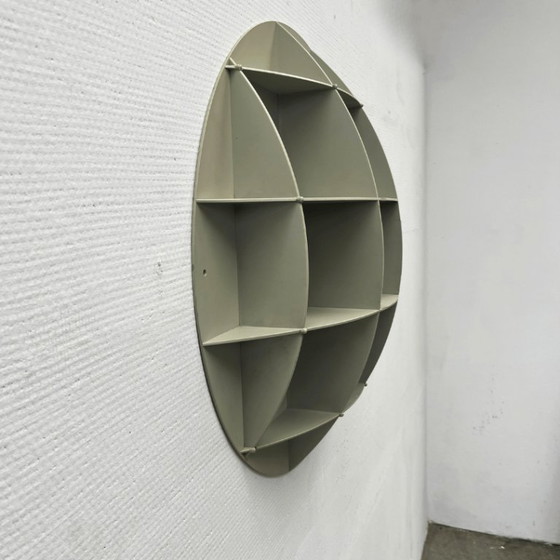 Image 1 of Vintage Wall Rack “Globo” – Vector, A Space Age Design Object