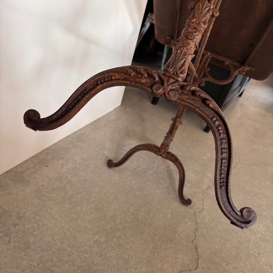 Image 1 of Bistro Tale en roble