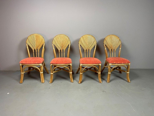 Sedie da pranzo Mid-Century Design in bambù e rattan con schienale a ventaglio e tappezzeria arancione, set di quattro. Anni '60