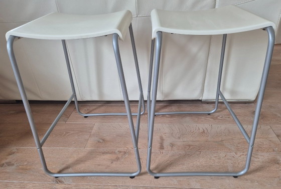 Set Van 2 Vintage IKEA Kristian Pallar Krukken - Eva Lilja Löwenhielm – Barkrukken, Metal (photo 5 of 5)