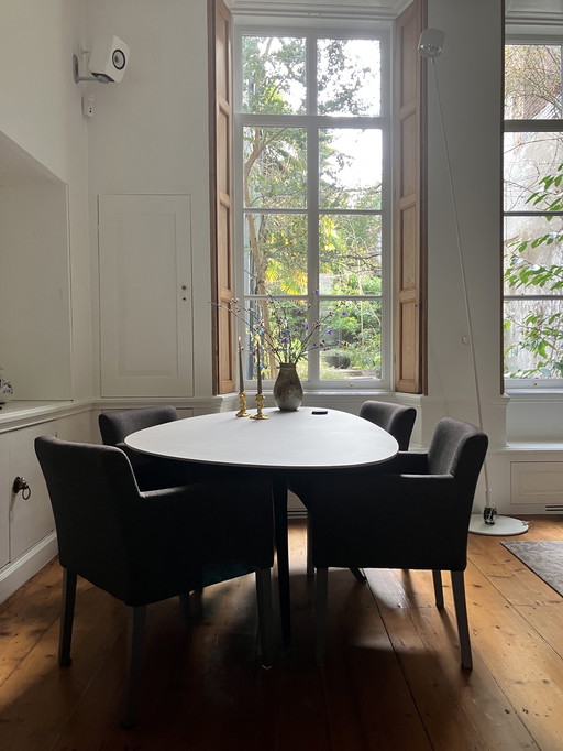 6 timeless, comfortable dining room chairs