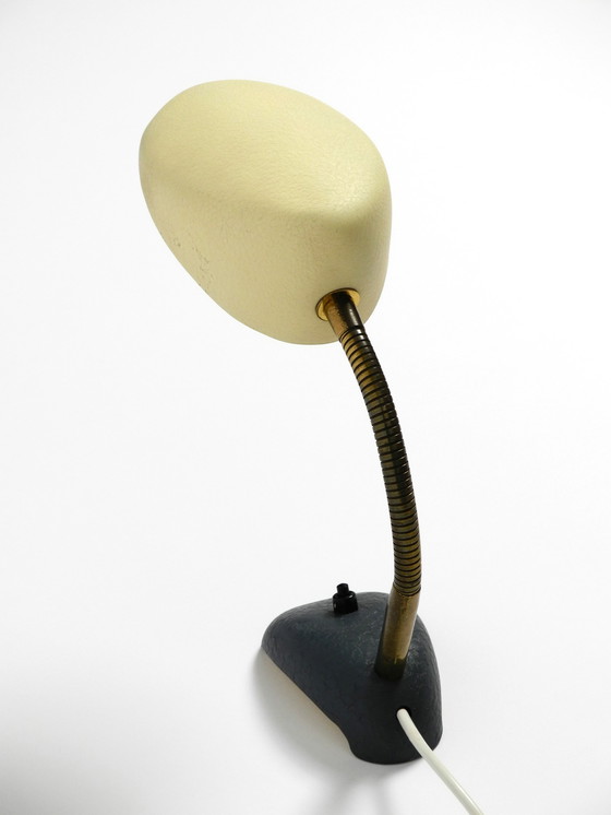 Image 1 of Magnifique petite lampe de table 1950S avec col de cygne en métal par Gebrüder Cosack Allemagne