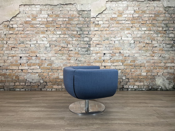 Image 1 of B&B Italia Sillón Tulip azul claro