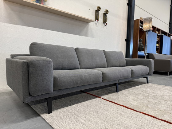 Image 1 of Leolux Bellice Sofa Prairie fabric 296