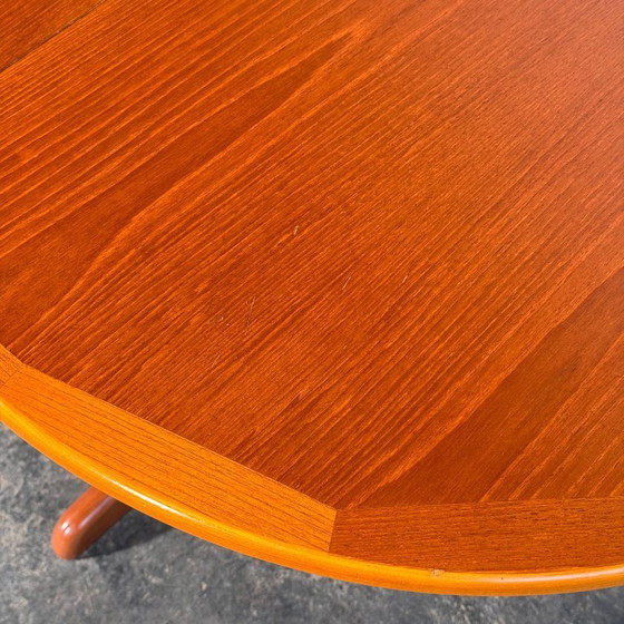Image 1 of British Oval Extendable Teak Dining Table, 1960s