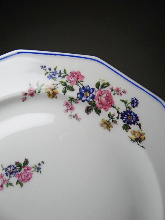 Image 1 of 4 Bernardaud Limoges porcelain dinner plates with floral decoration from the 1920s-1950s
