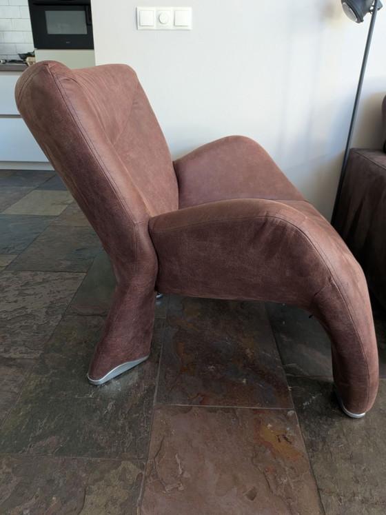 Leolux Echnaton Sessel mit passendem Hocker, neu gepolstert, Stoff, Leder, Braun (Foto 3 von 6)