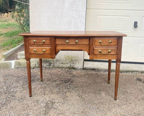 Image 1 of Escritorio plano estilo Luis XVI con 5 cajones