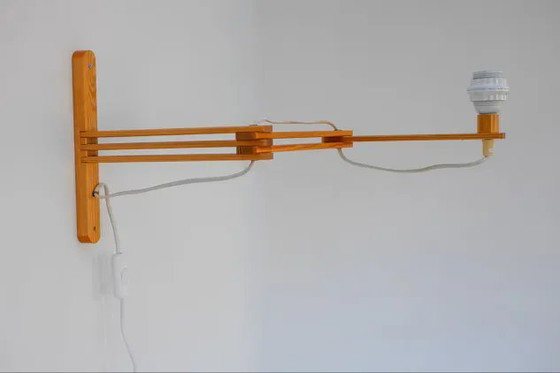 Image 1 of Applique murale accordéon de style scandinave moderne du milieu du siècle, années 1970