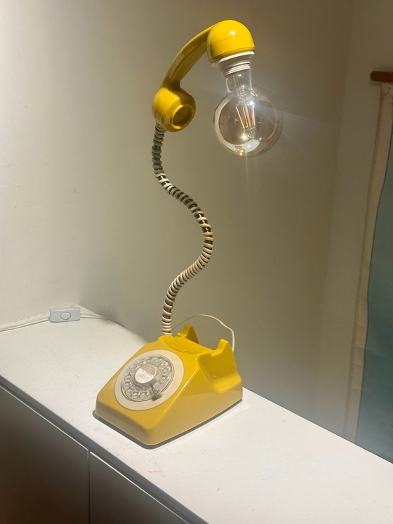 Lampe Téléphone Vintage Jaune – Métal, Plastique (photo 8 of 10)