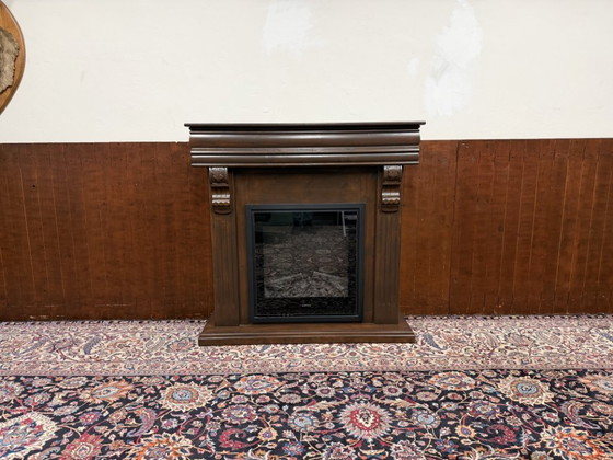 Classic English Decorative Fireplace Mantel – Rubyfires, Decorative Objects, Glass, Metal (photo 2 of 17)