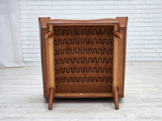 Image 1 of Poltrona danese con schienale alto, anni '70, di Vejen Polstermøbelfabrik, condizioni originali.