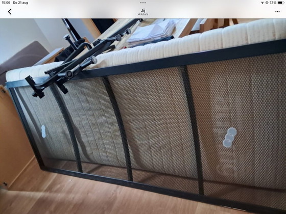 Image 1 of Letto matrimoniale con gambe di sostegno