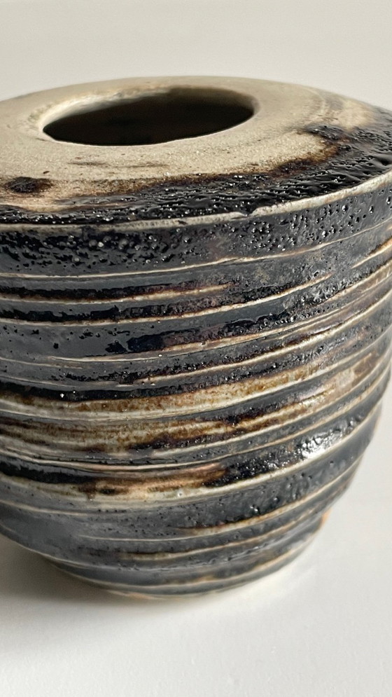 Image 1 of Vintage brutalistische handgemaakte vaas