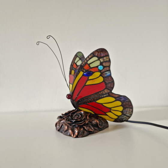 Image 1 of Vintage glas in lood vlinder lamp 