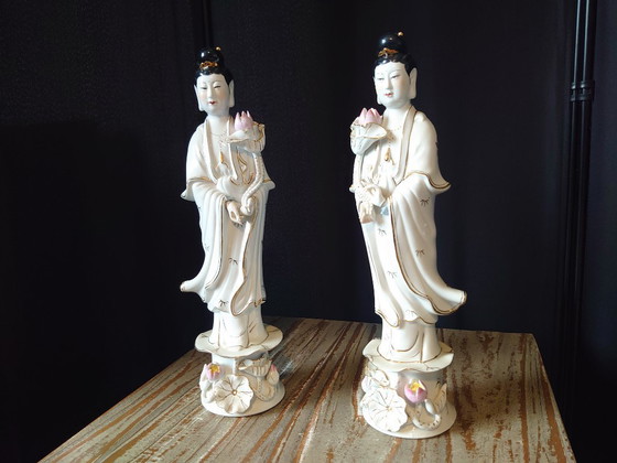 Image 1 of Vintage porcelain statues Guanyin (mirrored)