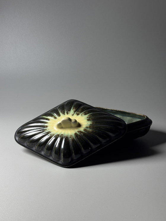 Image 1 of Thulin, 1930s - Lidded Box with “Airain” Glaze — Model 784