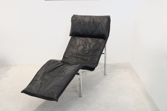 Black Leather ‘Skye’ Chaise Longue by Tord Björklund, Ikea (photo 8 of 11)