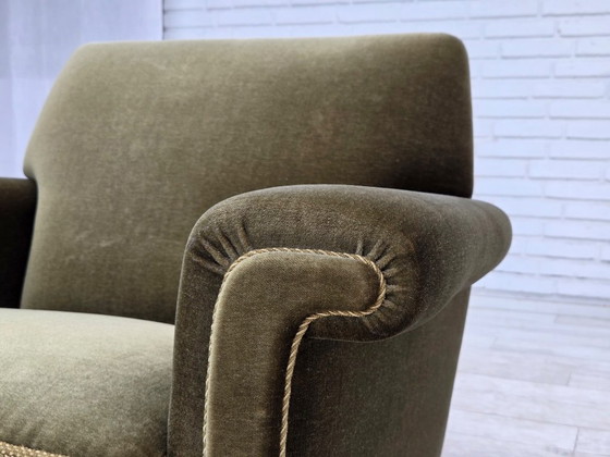 Image 1 of Deense fauteuil uit de jaren 70, originele groene meubelvelours