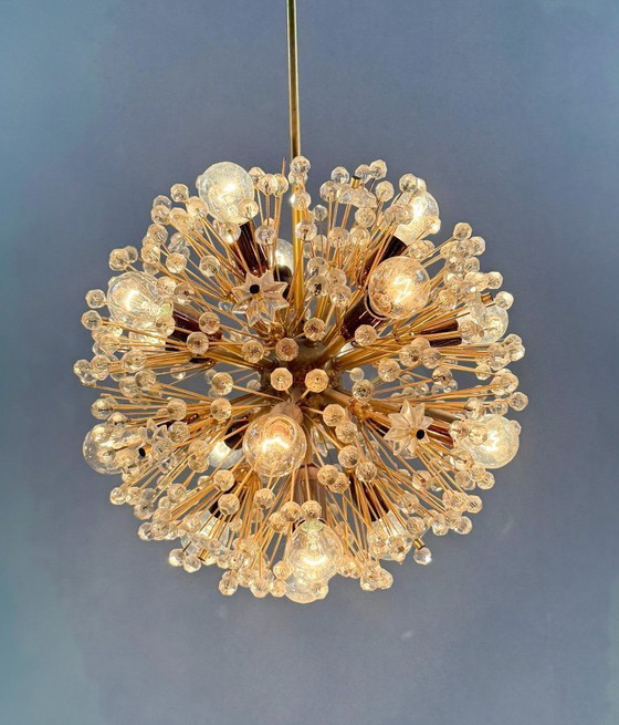 Image 1 of Lámpara de araña Snowball/Sputnik de latón, diseñada por Emil Stejnar, Austria, década de 1960.