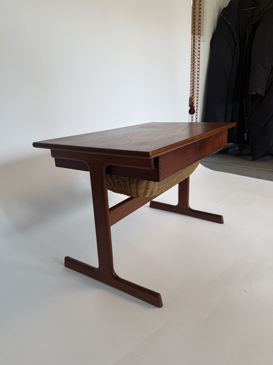 Image 1 of Kai Kristiansen Couchtisch - Nähtisch